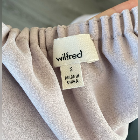 Aritzia Wilfred Promener Blouse Lilac - Picture 2 of 5